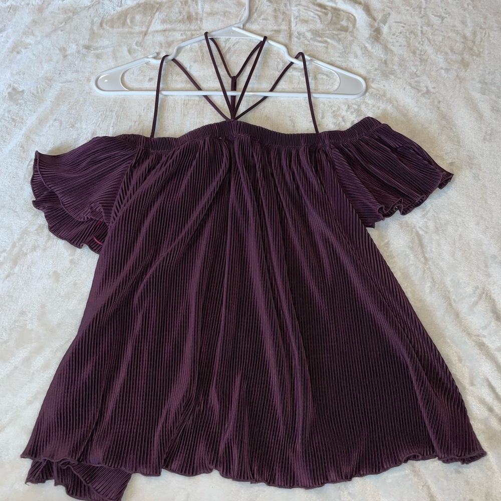 Jodifl blouse. Size medium. Beautiful neckline details with straps